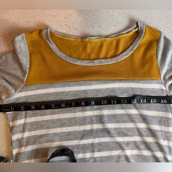 P.S. Kate Ladies' 3/4‎ Sleeve Stripe Colorblock Top - Picture 8 of 10